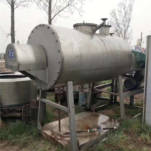 诚源设备 处理一台1000升耙式真空干燥机